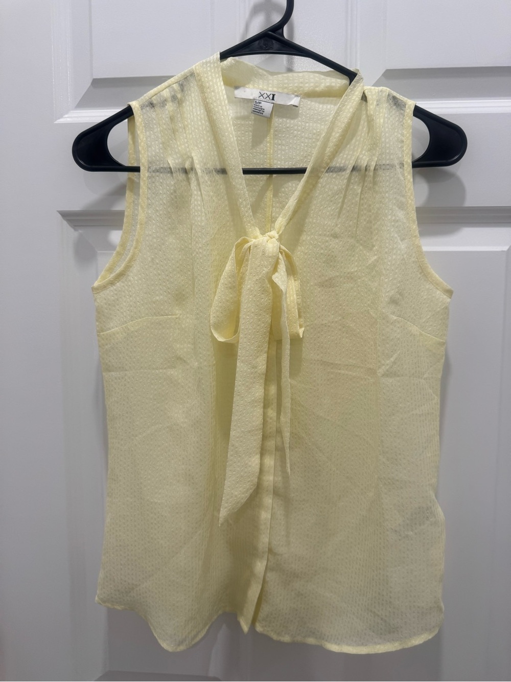 Forever 21 Pale Yellow Sleeveless Tie-Neck Camisole